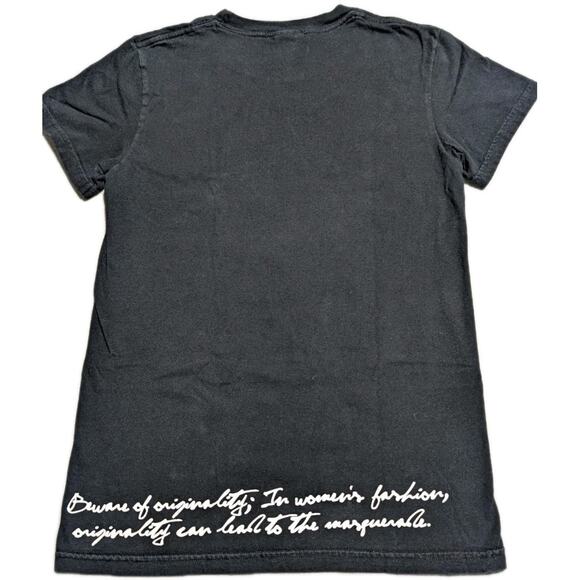 Hellz Bellz "A Crime For All Seasons" Graphic T-Shirt Medium Rare Y2K Streetwear - Picture 6 of 10